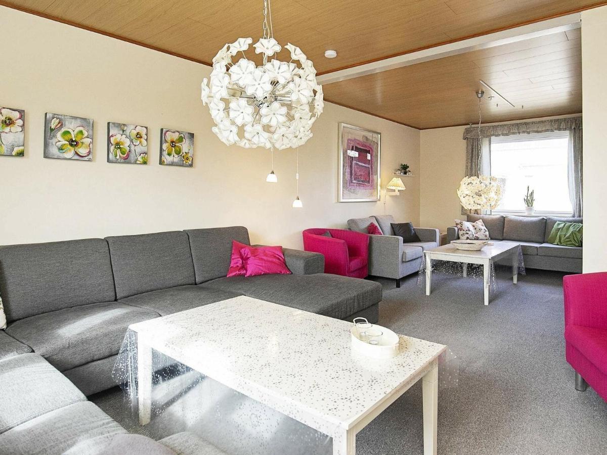14 Person Holiday Home In R Sk Bing Эрёскёбинг Экстерьер фото